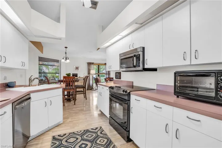 Kitchen opens up to breakfast area and Family room