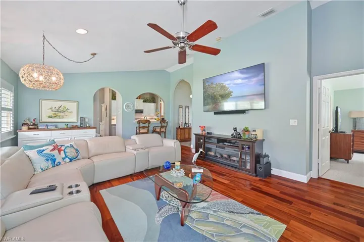15139 Ligustrum Ln, Alva, Florida 33920