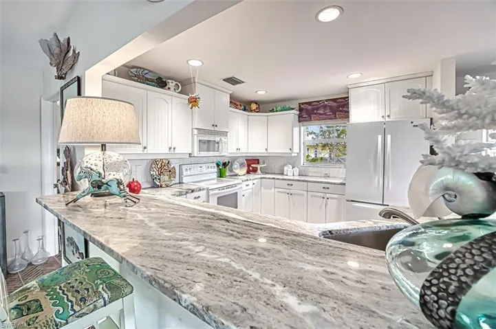 Kitchen-From-Bar