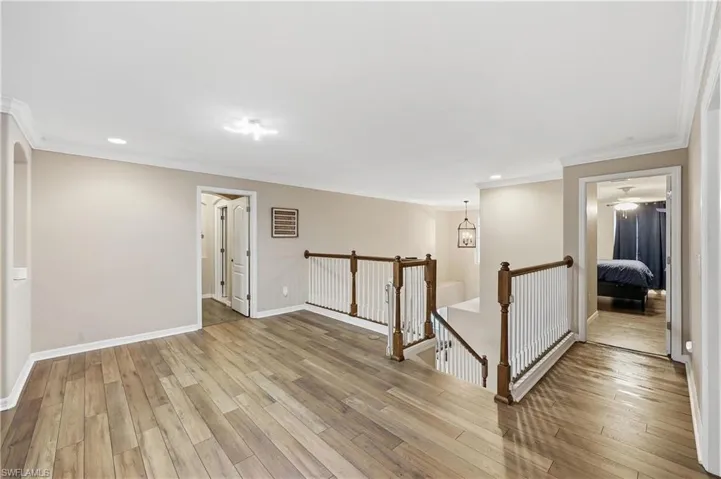 2446 Heydon Cir E, Naples, Florida 34120