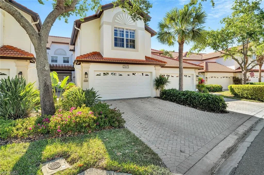2165 Hawksridge DR, Naples, FL 34105,224103841