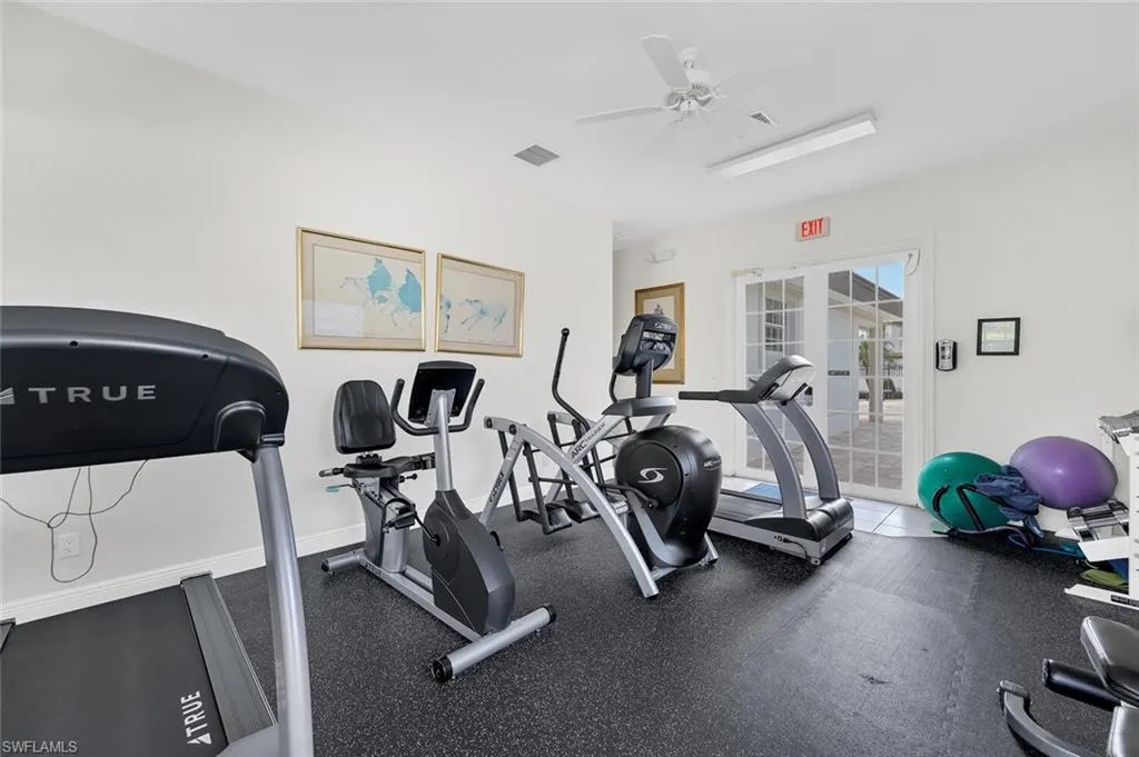 2165 Hawksridge DR, Naples, FL 34105,224103841