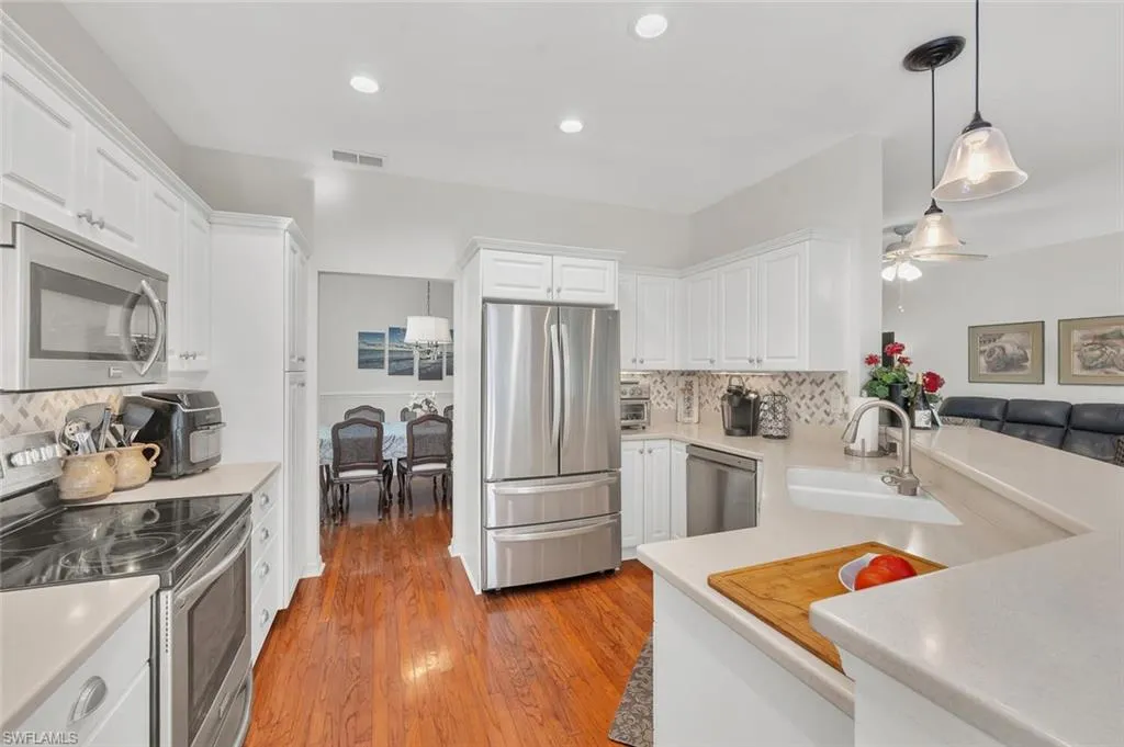 2165 Hawksridge DR, Naples, FL 34105,224103841