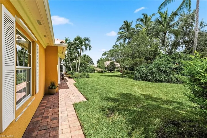 15410 Remora Dr, Bonita Springs, Florida 34135