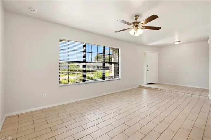 8486 Garden Rd, Fort Myers, Florida 33967