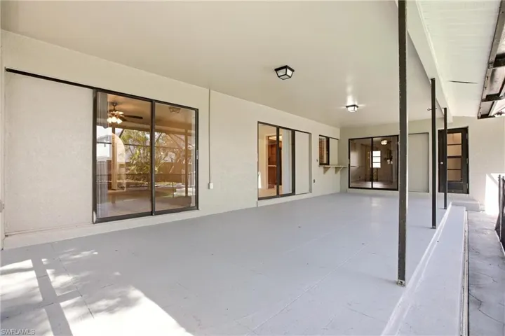 8486 Garden Rd, Fort Myers, Florida 33967
