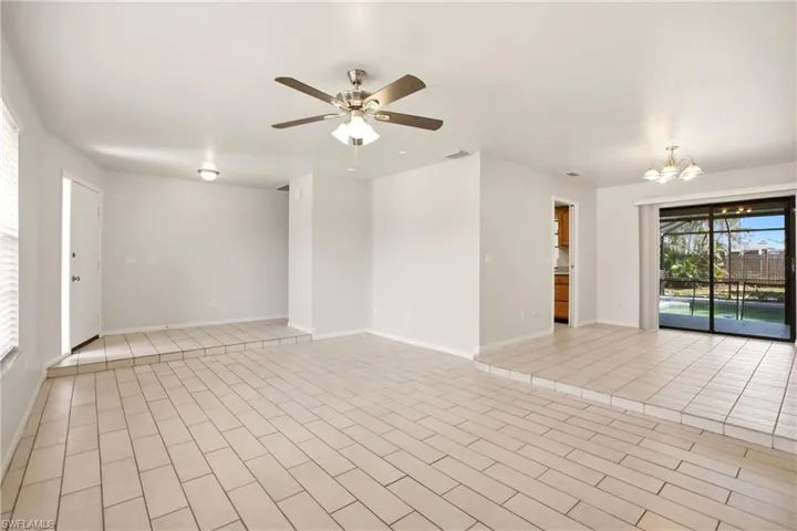 8486 Garden Rd, Fort Myers, Florida 33967