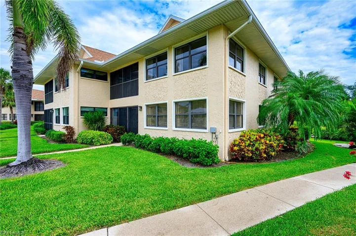 1100  9th S ST, Naples, FL 34102