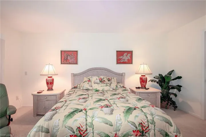 1100  9th S ST, Naples, FL 34102