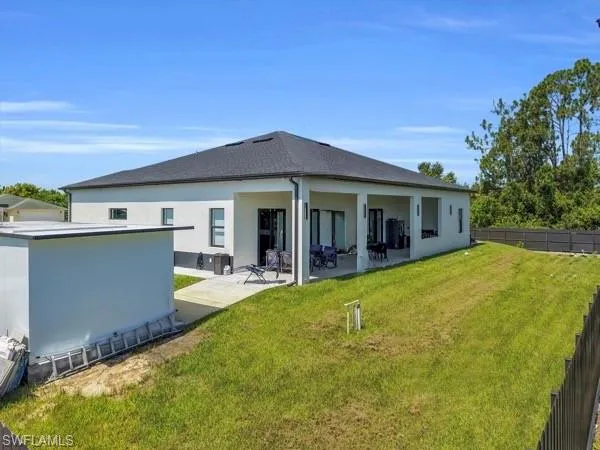 2500 2nd St Sw, Lehigh Acres, Florida 33976