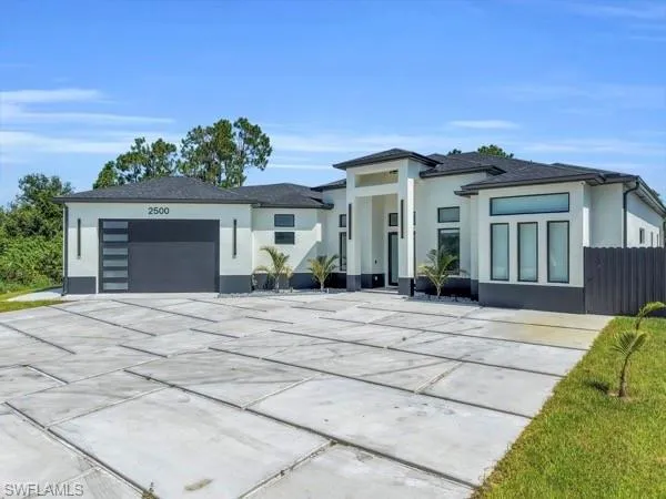 2500 2nd St Sw, Lehigh Acres, Florida 33976