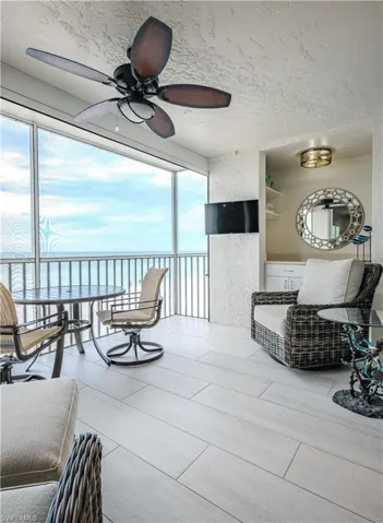 1919  GULF SHORE N BLVD, Naples, FL 34102