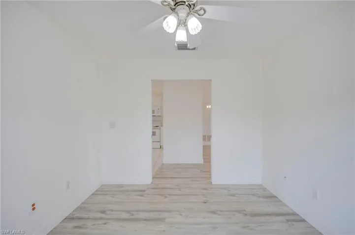 5709 Foxlake Dr 208, North Fort Myers, Florida 33917