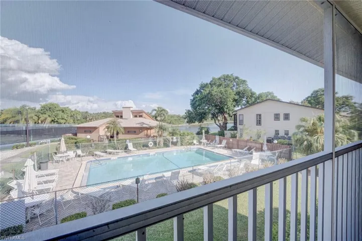 5709 Foxlake Dr 208, North Fort Myers, Florida 33917