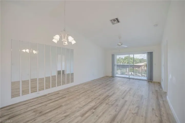 5709 Foxlake Dr 208, North Fort Myers, Florida 33917
