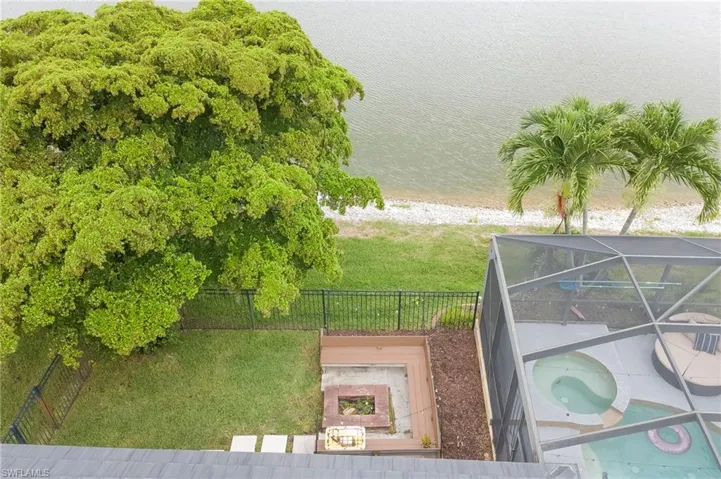 2831 Via Piazza Loop, Fort Myers, Florida 33905