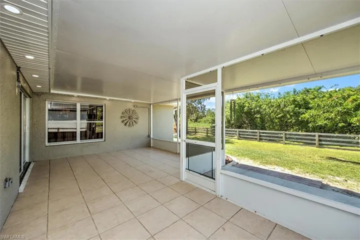 6039  Higgins  AVE, Fort Myers, FL 33905