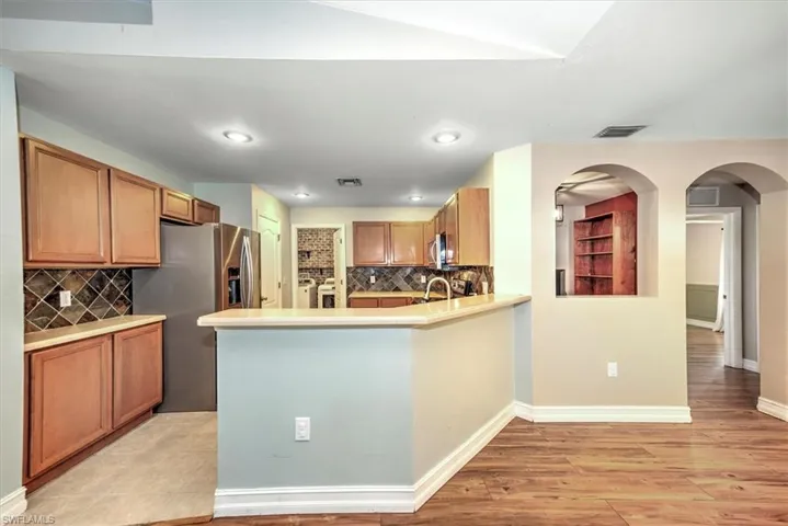 6039  Higgins  AVE, Fort Myers, FL 33905