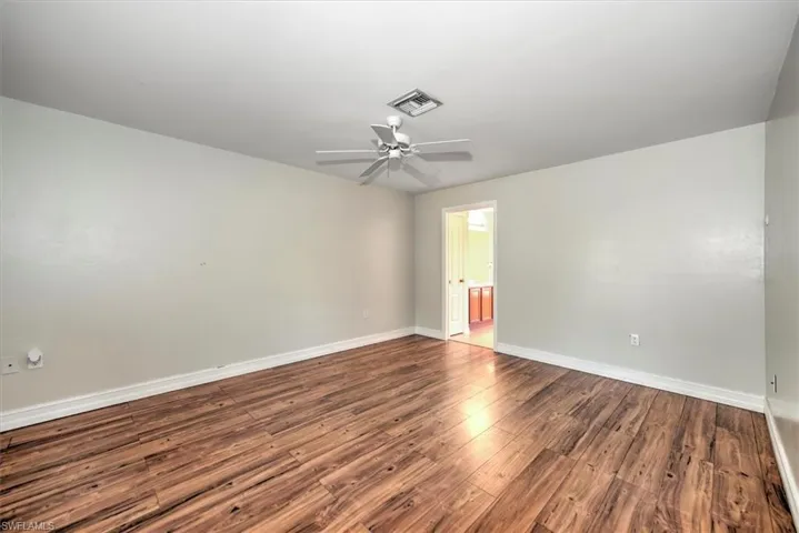6039  Higgins  AVE, Fort Myers, FL 33905