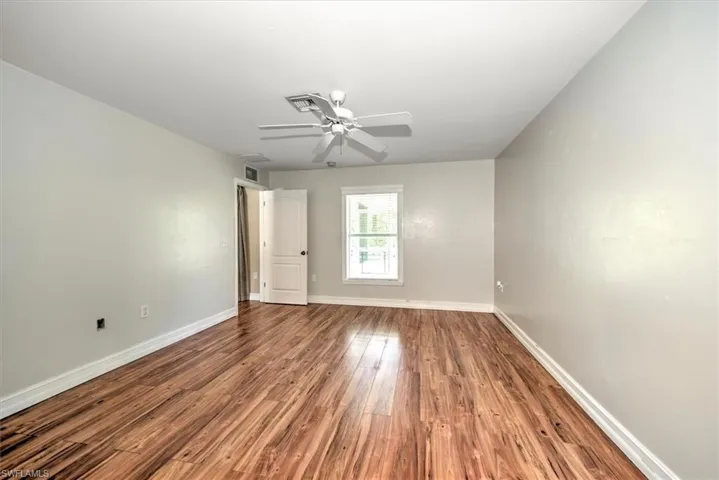 6039  Higgins  AVE, Fort Myers, FL 33905