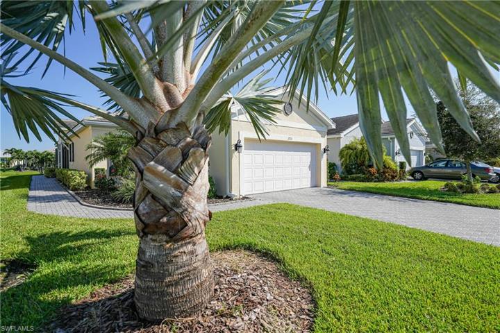 2713  Vareo  CT, CAPE CORAL, FL 33991