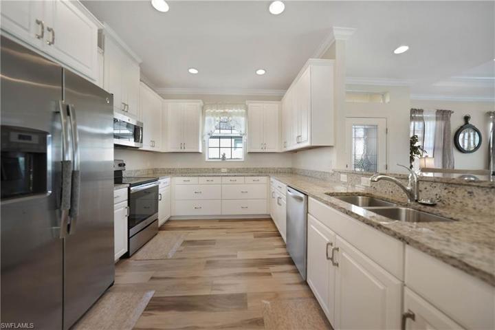 2713  Vareo  CT, CAPE CORAL, FL 33991
