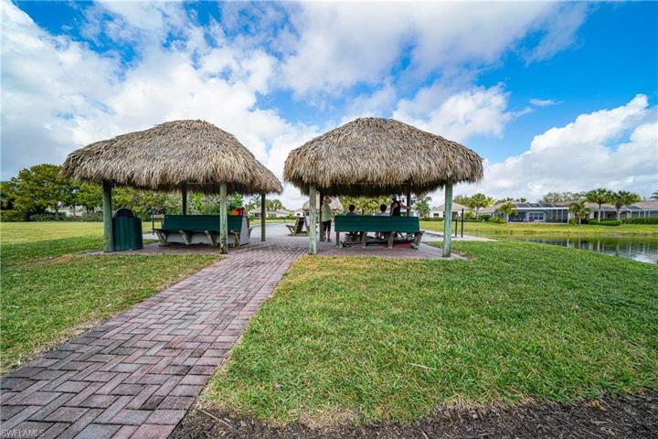 2713  Vareo  CT, CAPE CORAL, FL 33991