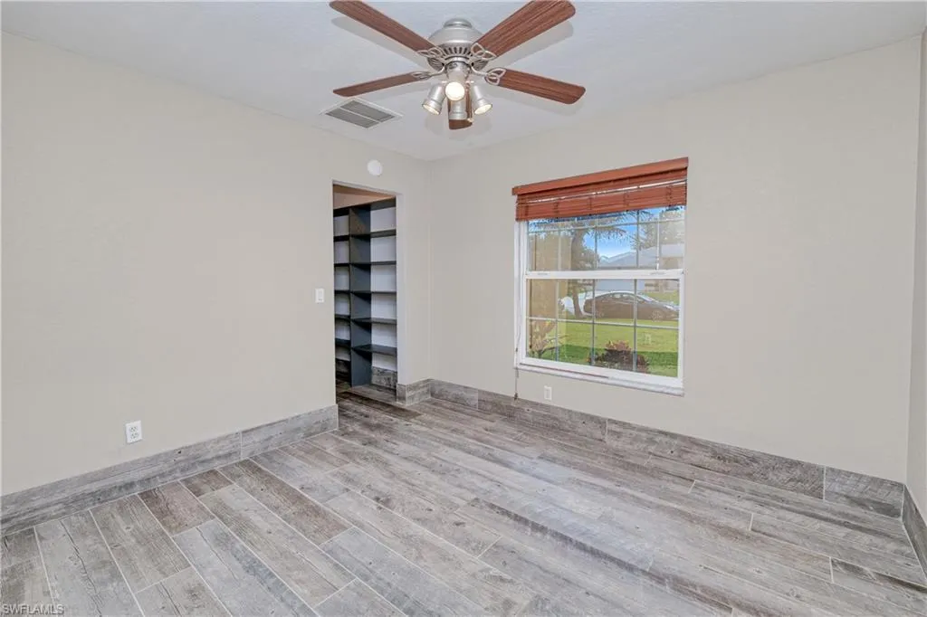 9155 Aster RD, Fort Myers, FL 33967,225063080