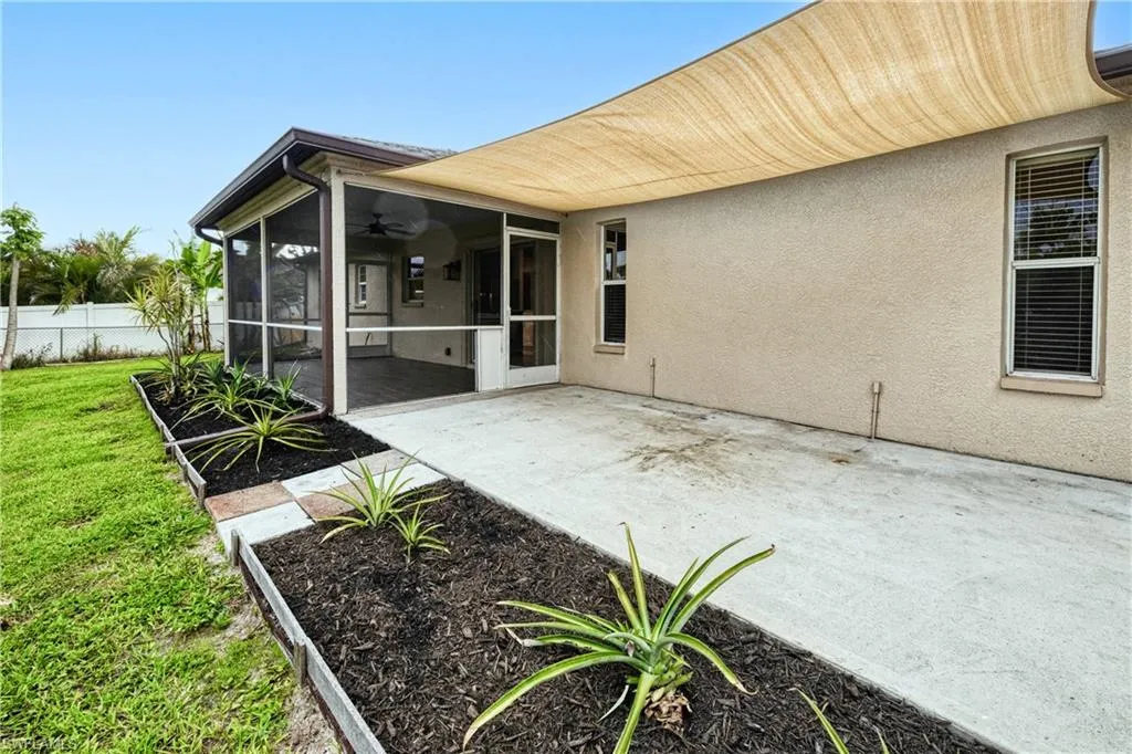 9155 Aster RD, Fort Myers, FL 33967,225063080