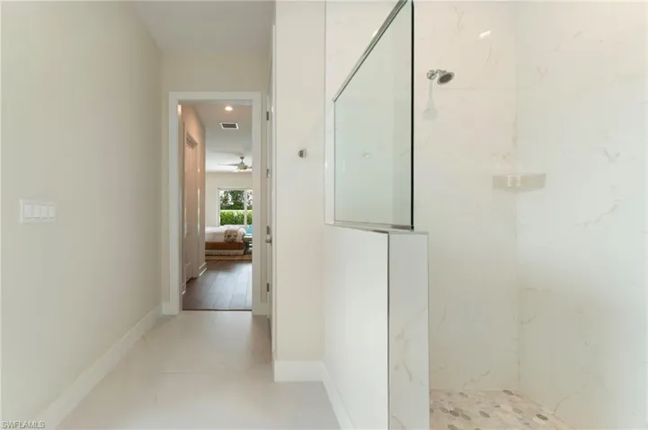 158 Cambria Ln, Naples, Florida 34112