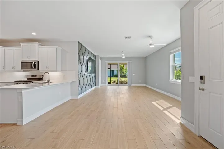 16947 Hawk Ct, Punta Gorda, Florida 33982