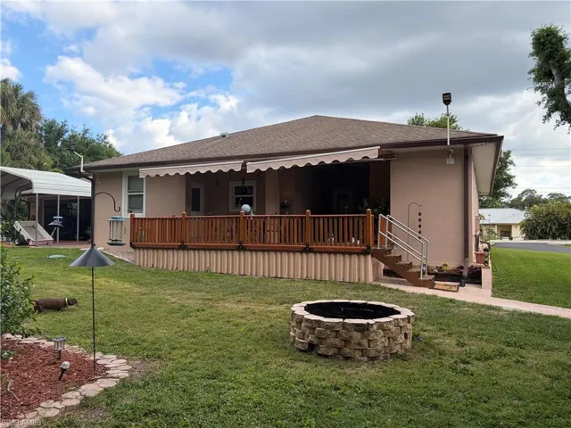 92 Evergreen Rd, North Fort Myers, Florida 33903
