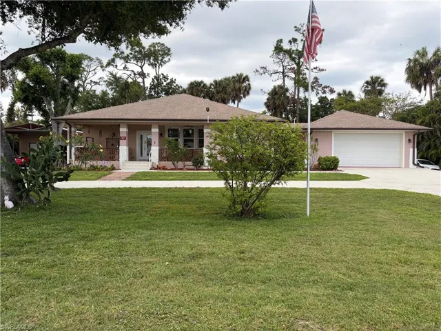 92 Evergreen Rd, North Fort Myers, Florida 33903