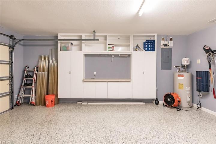 Garage built-ins and a super epoxy floor!!
