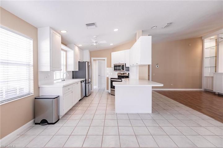 Open dining space next to the kitchen.