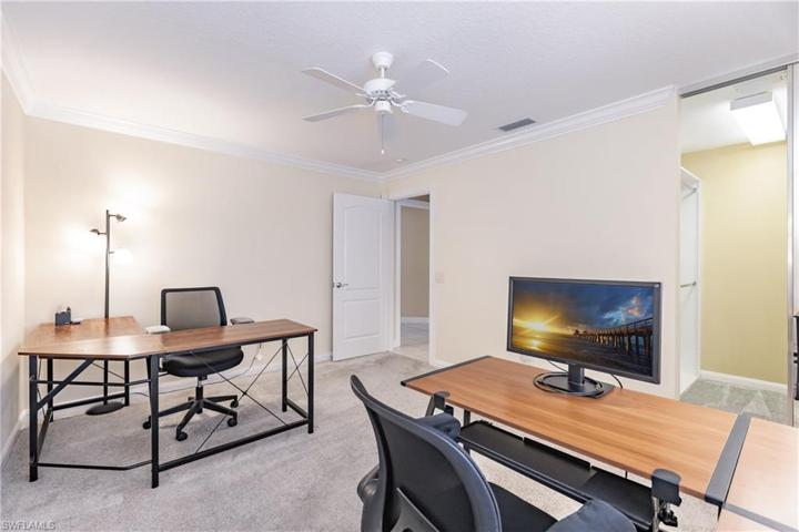5041  Ventura  CT, Naples, FL 34109