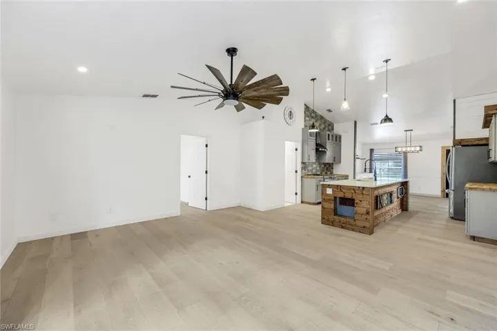 This home is so light, bright, and airy!