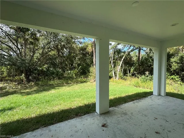 View of yard featuring a patio area