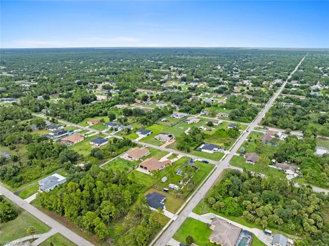103 6th St, Lehigh Acres, Florida 33972