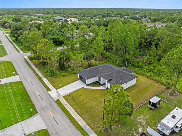 103 6th St, Lehigh Acres, Florida 33972