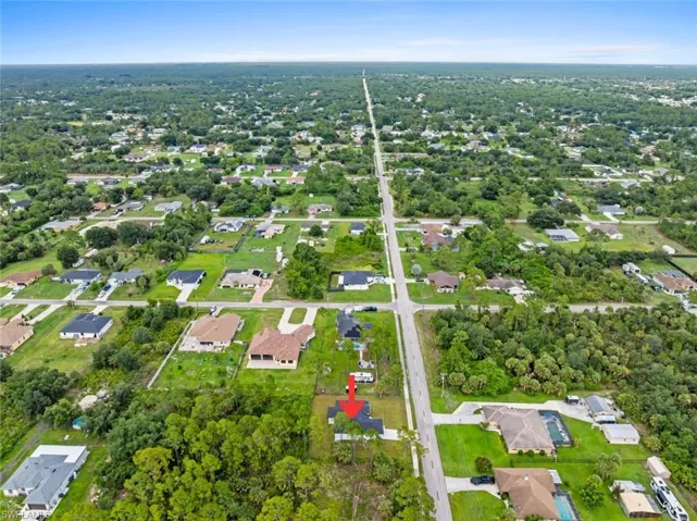 103 6th St, Lehigh Acres, Florida 33972