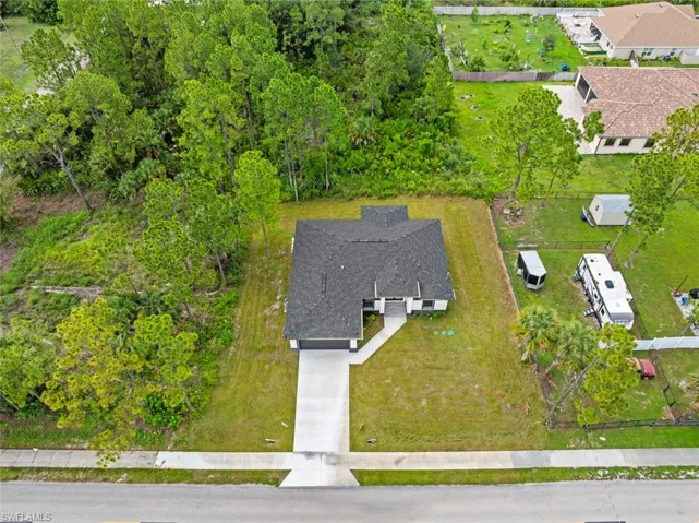 103 6th St, Lehigh Acres, Florida 33972