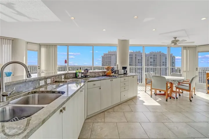 4041  Gulf Shore N BLVD, Naples, FL 34103