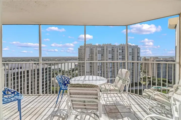 4041  Gulf Shore N BLVD, Naples, FL 34103