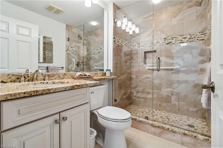 1001  Arbor Lake  DR, Naples, FL 34110