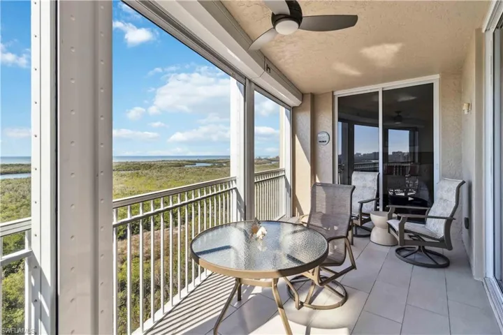 1001  Arbor Lake  DR, Naples, FL 34110