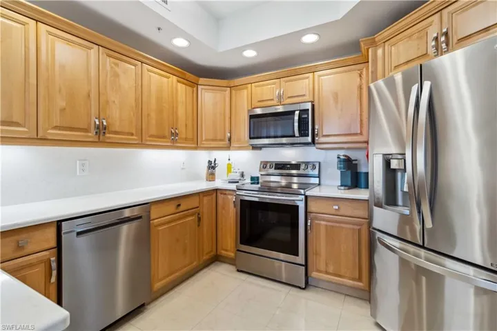 1001  Arbor Lake  DR, Naples, FL 34110