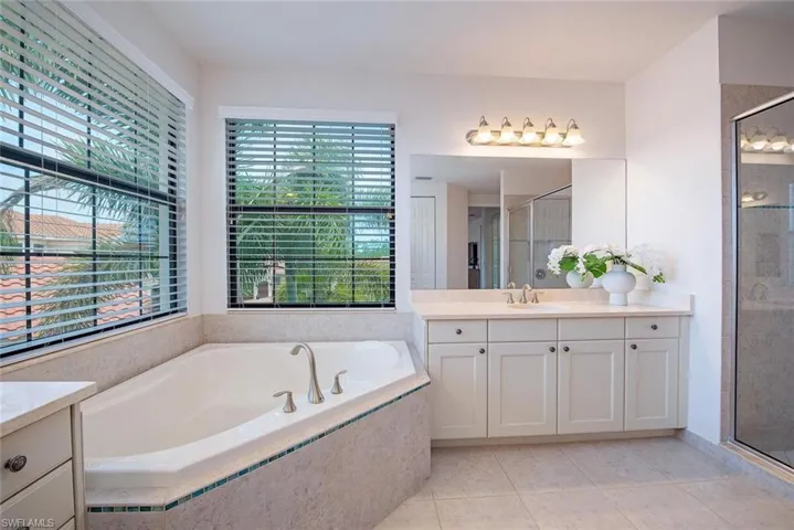 3094 Hudson Ter, Naples, Florida 34119