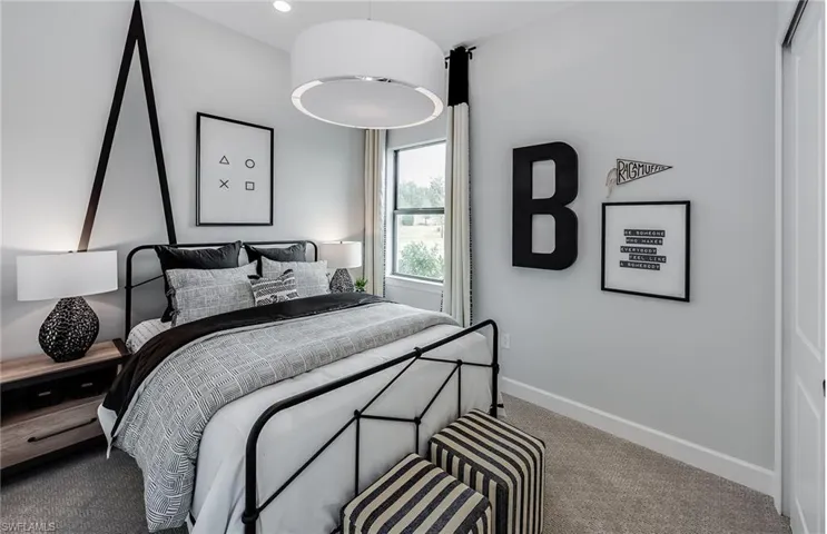 Photo of furnished model, options may vary.