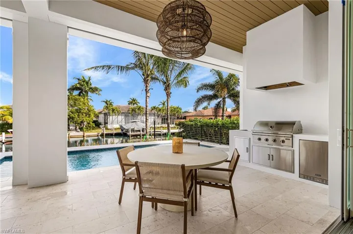 25 Covewood Ct, Marco Island, Florida 34145